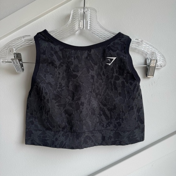 Gymshark Adapt Animal Seamless Sports Bra-Butterfly Black size M - Picture 6 of 9